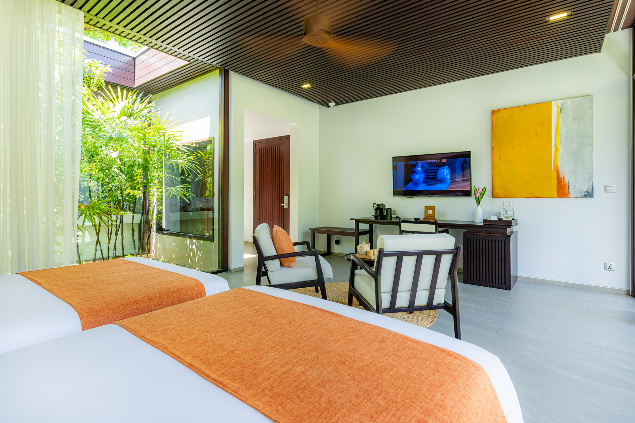 Amber Kampot Pool Villa 1 bedroom Twin 2